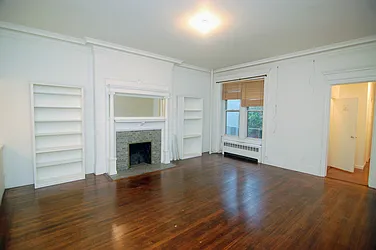 Rented by R New York