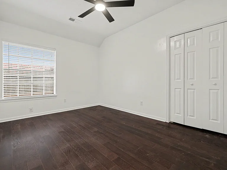17907 Stoney Glade Ct — Photo 14