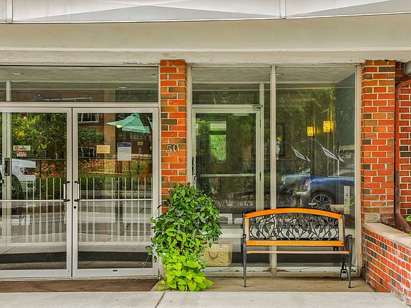 2nd image of 50 Green St APT 206