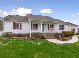111 Falcon Pt, Baxter, TN 38544