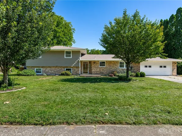655 Paxson Dr, Yellow Springs, OH 45387