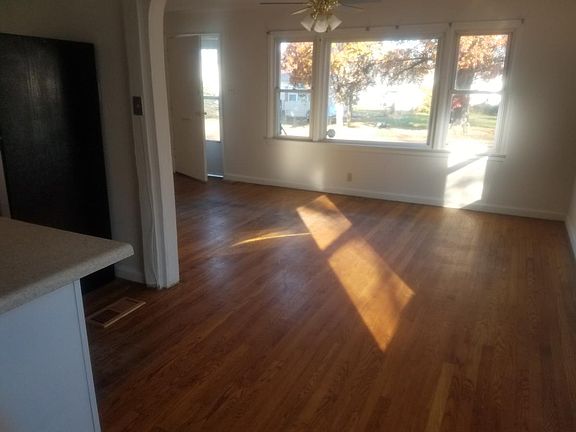 2nd image of 8116 Zoe Dr