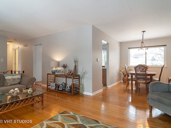 5th image of 1239 E Patten Dr