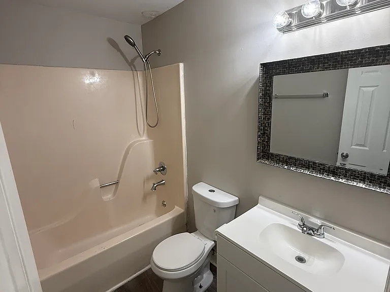 12002 Sugar Mill Cir SE #A — Photo 8