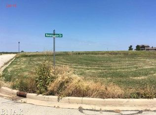 594 Rose Xing, Normal, IL 61761