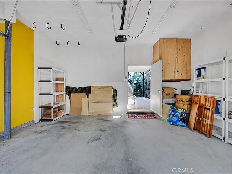 5084 Campo Rd — Photo 13