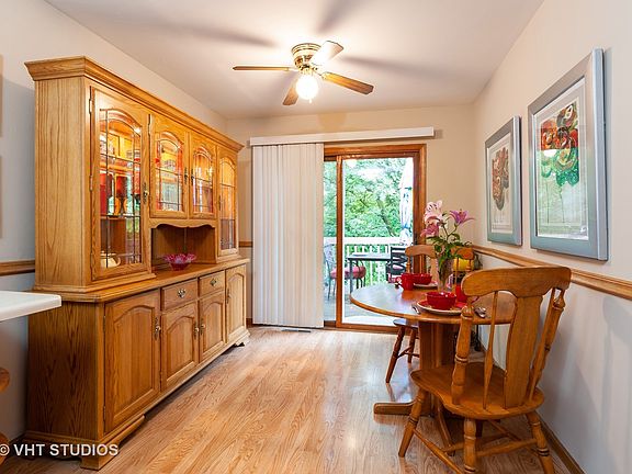 5th image of 36 Woodland Ave