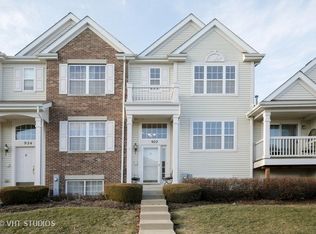 922 Emerald Dr #0, Pingree Grove, IL 60140