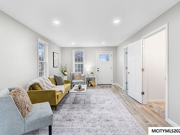 2nd image of 607 S Mill St