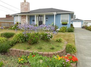 237 W 7th St, Crescent City, CA