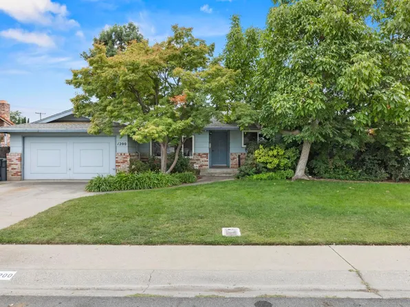 1200 Starlite Ln, Yuba City, CA 95991