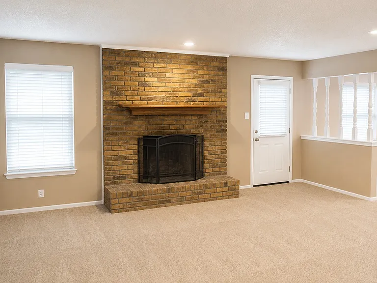 3816 Wrentham Dr — Photo 3
