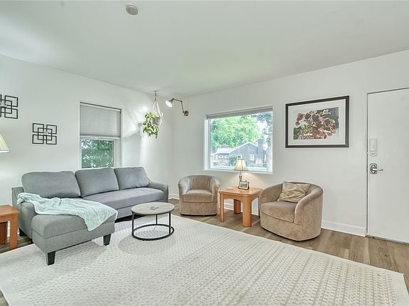 5th image of 125 Penhurst Rd