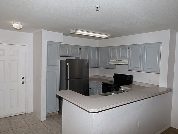 4th image of 13838 Fairway Island Dr APT 1424