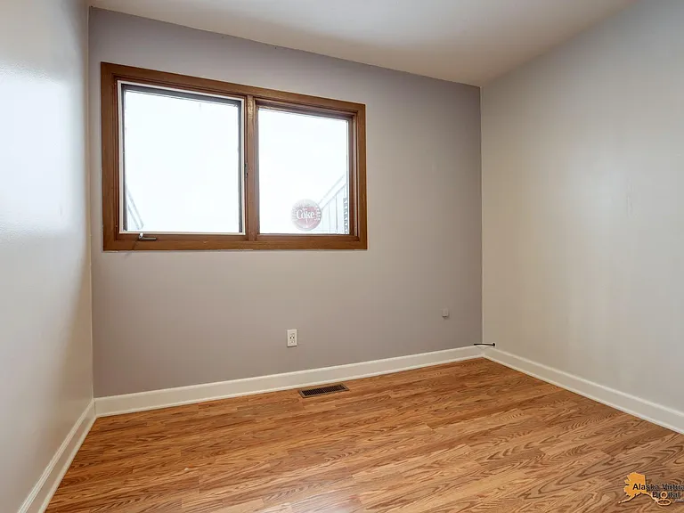 6948 Cape Lisburne Loop — Photo 16