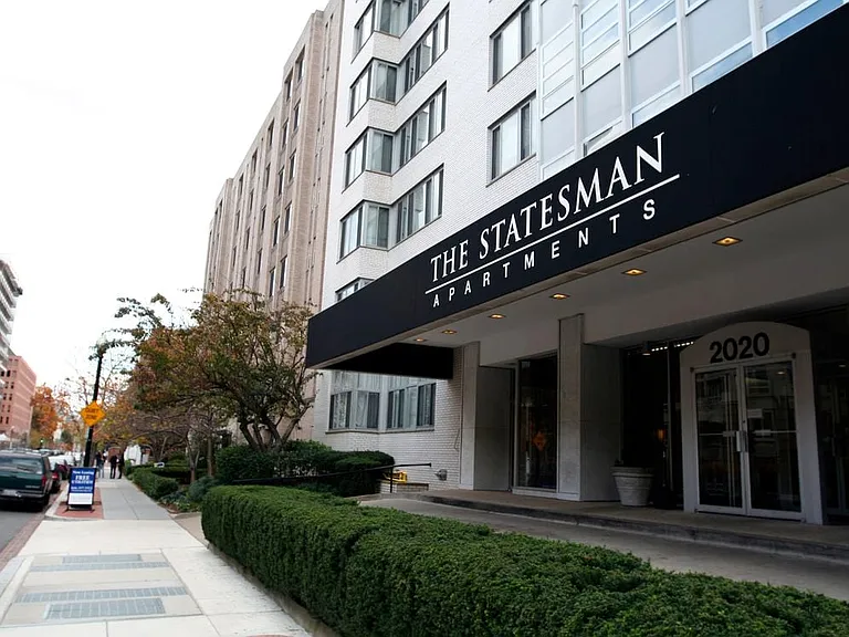 Community entrance at 2020 F Street NW