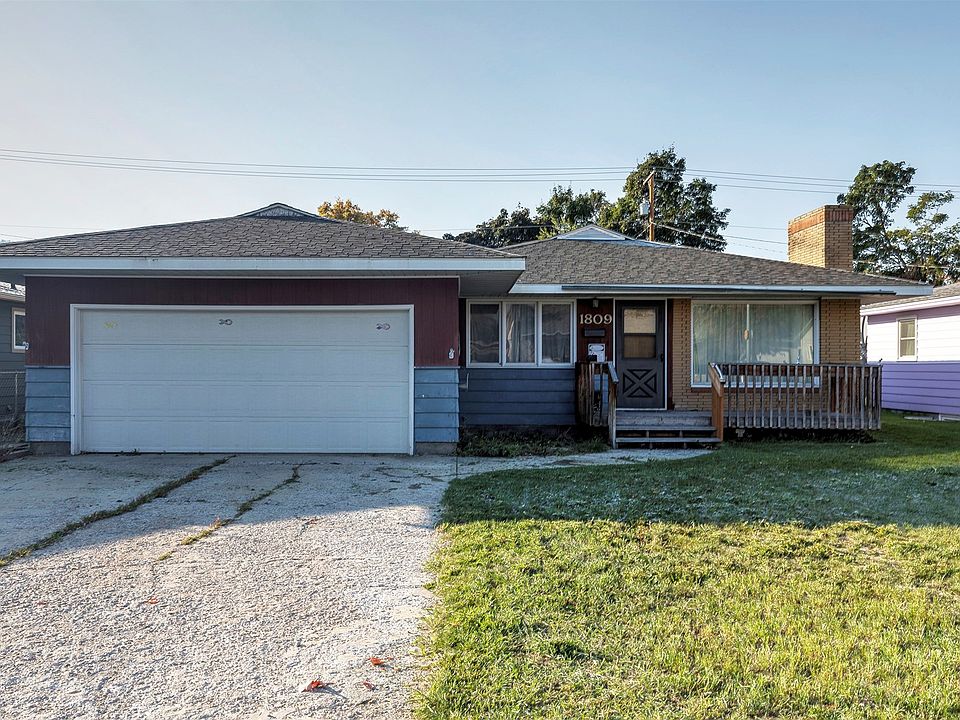 1st image of 1809 McDonald Ave