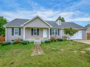 524 Oaklawn Rd, Simpsonville, SC 29680