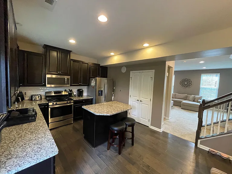 4 Wallace Rd — Photo 24