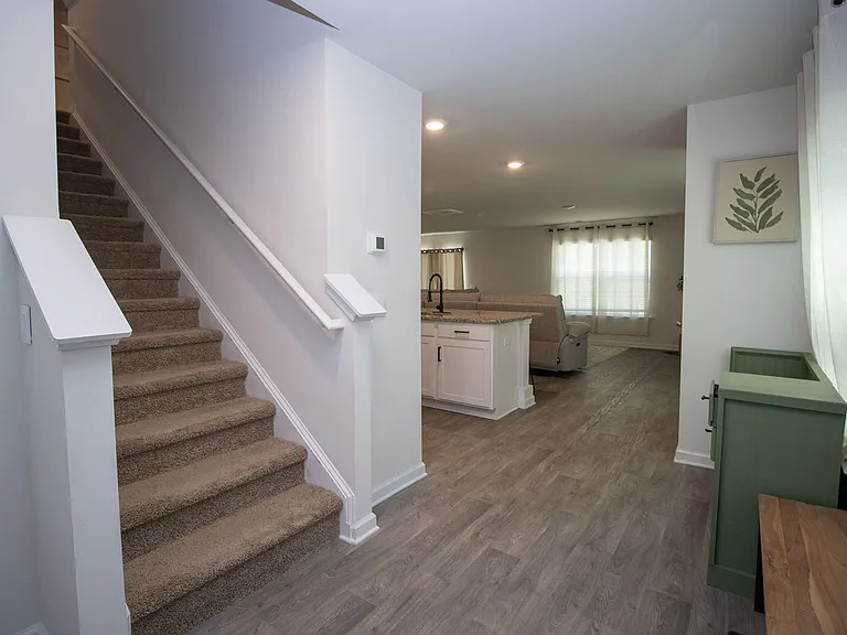 2034 Elmridge Rd — Photo 9