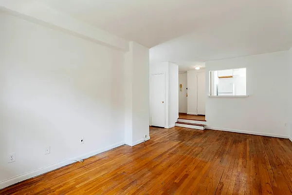 Rented by Town Residential | media 7