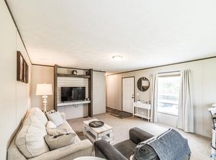 245 Padgett Rd, Grant, AL 35747