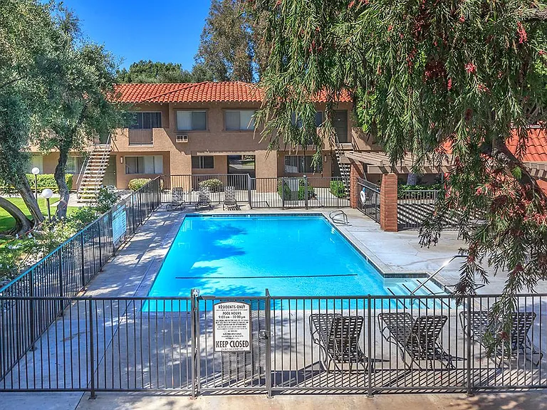 125 Belinda Cir — Photo 8