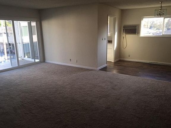 4th image of 2770 Newhall St APT 37