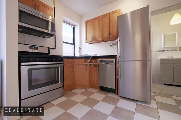 Rented by ZealEstate Group Inc | media 8