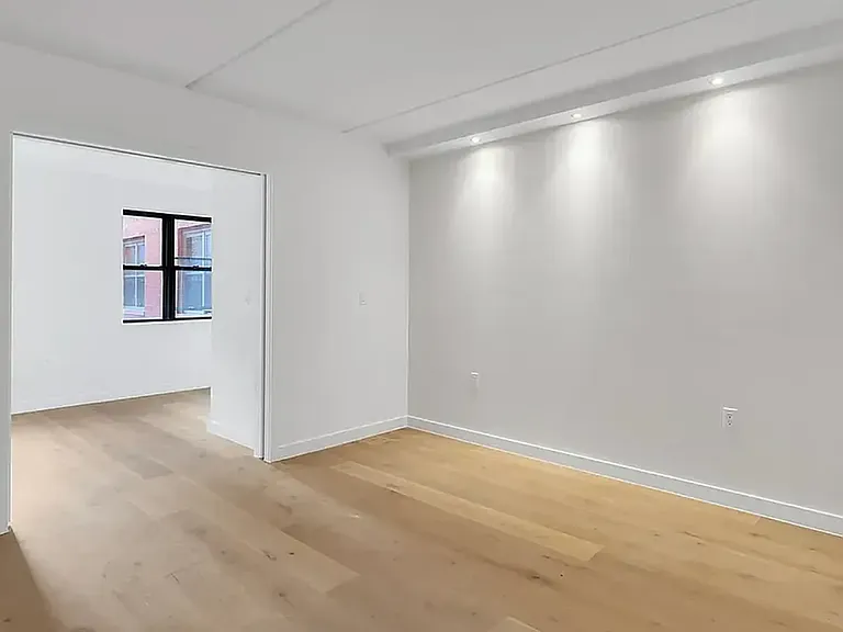 10 Rutgers St #6AA — Photo 3