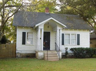 105 E Pitt St, Windsor, NC 27983