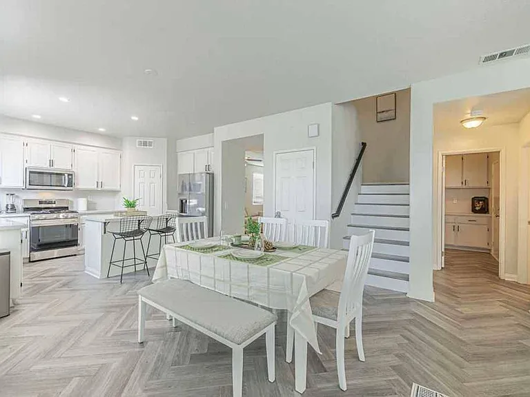 3423 Racquet Ln — Photo 9