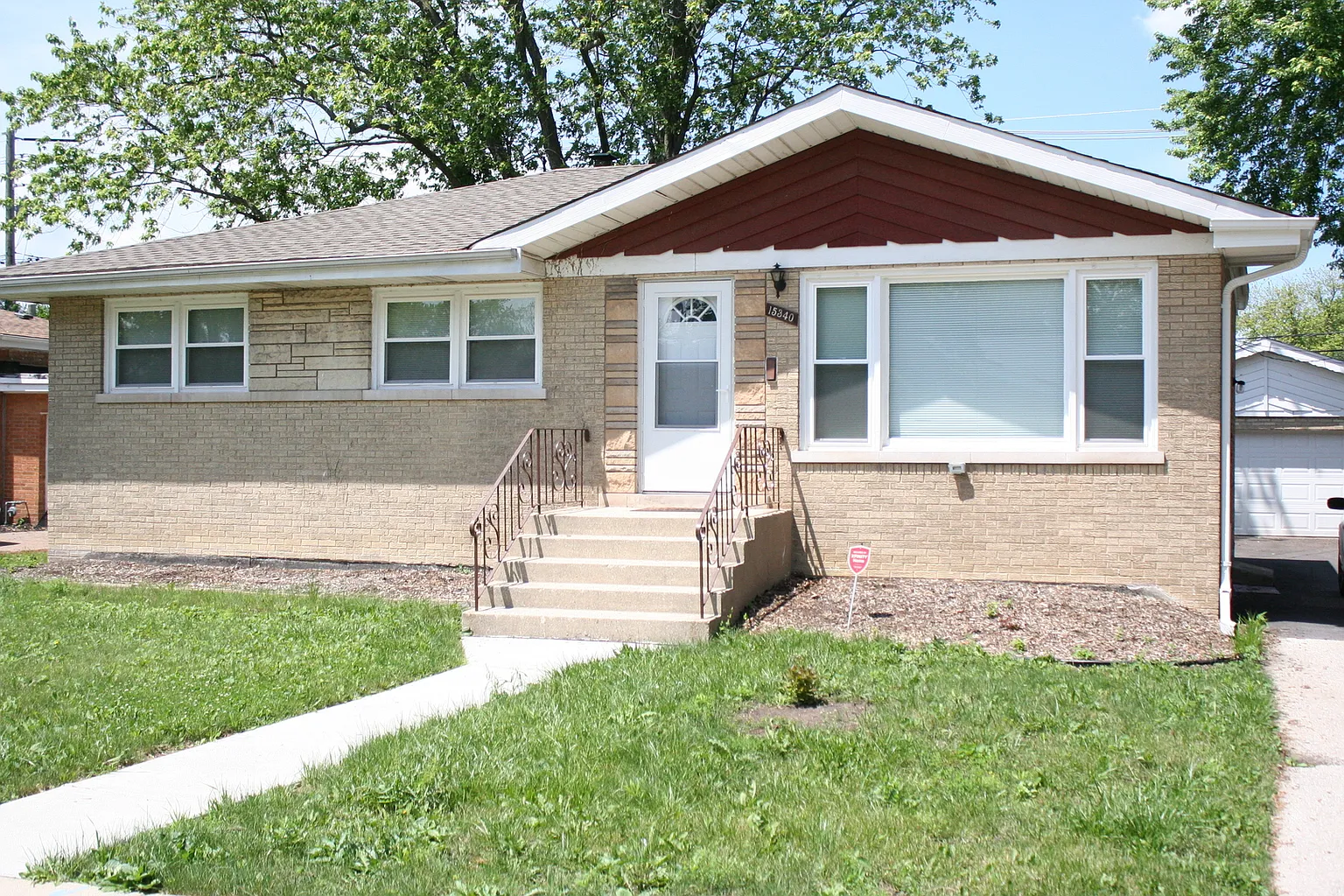 15340 Drexel Ave photo 1