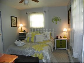 3rd image of 9058 Tremont Pl