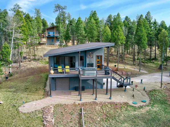 17 Luna Dr, Angel Fire, NM 87710