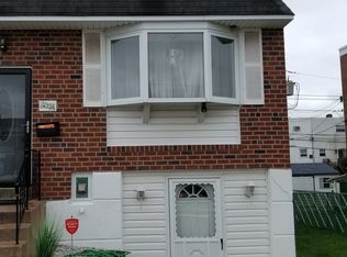 12609 Biscayne Dr, Philadelphia, PA 19154