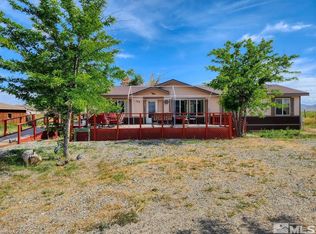 31 Yermo Ln, Yerington, NV 89447