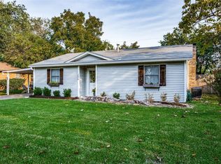 206 Dennis St, Pottsboro, TX 75076