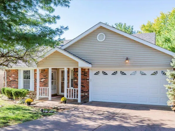 396 Squires Cir, Lexington, KY 40515