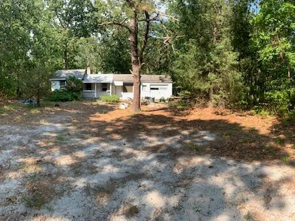 5 Porter Road, Howell, NJ 07731