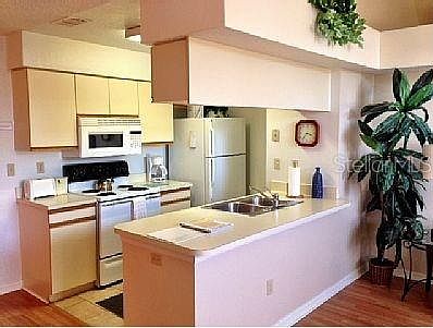 4th image of 2739 N Poinciana Blvd APT 76