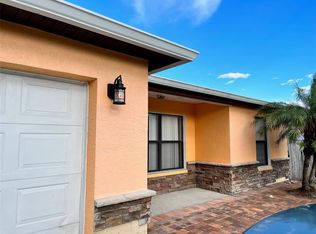 711 29th Street Ct E, Bradenton, FL 34208