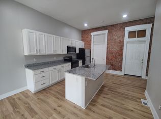 2220 S 9th St APT B, Saint Louis, MO
