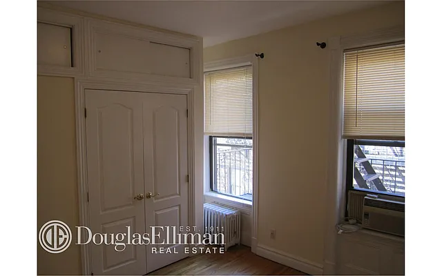 Rented by Douglas Elliman | media 21