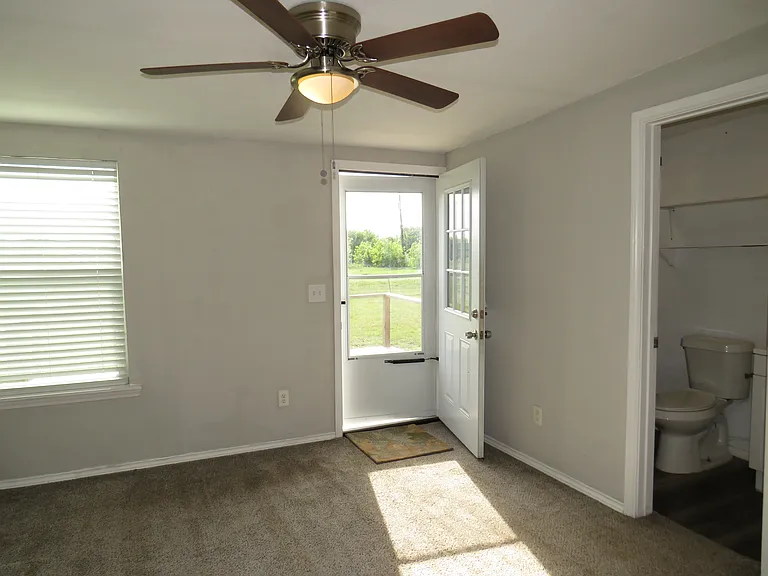 4657 S Bonnie Brae St — Photo 12