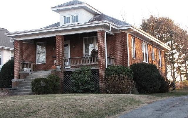 1st image of 3914 Grandview Ave NW