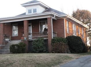 3914 Grandview Ave NW, Roanoke, VA 24012