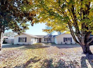 149 Redland Bluff Dr, Wetumpka, AL 36093