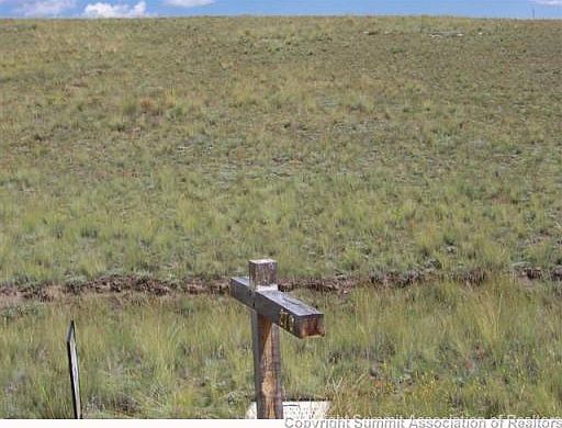 2nd image of 270 Valley Way