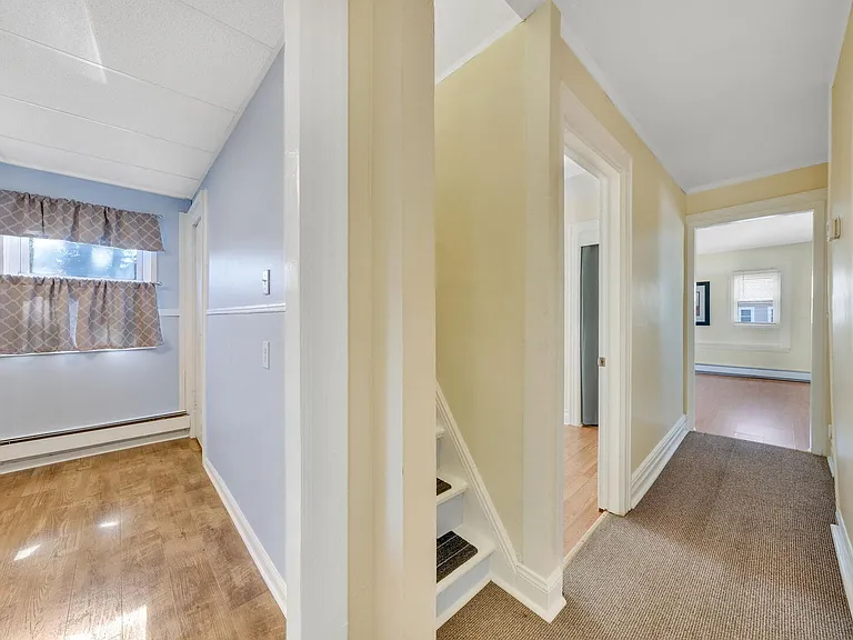 Chapman Pl — Photo 10